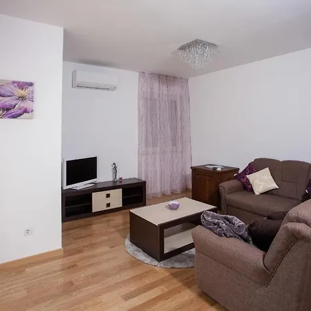 Luxury Vesna *